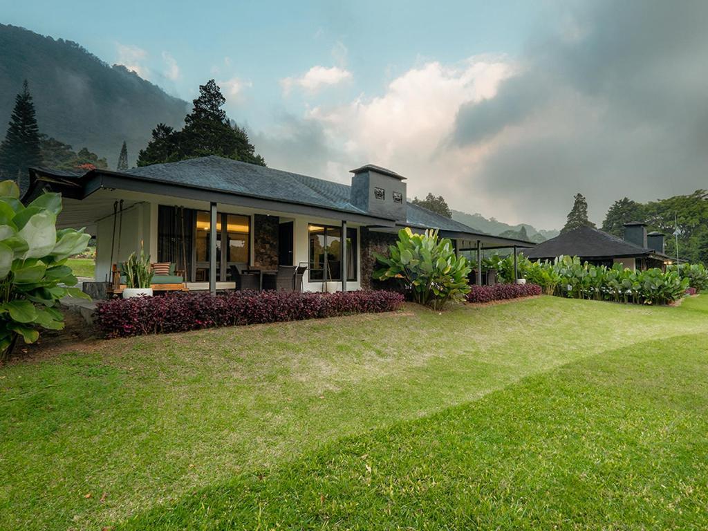 Handara Golf & Resort Bali Bedugul  Exterior foto